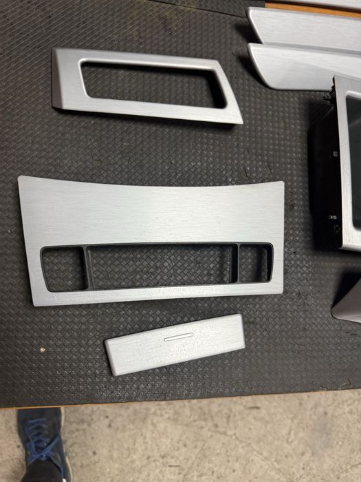 Лайсни BMW E60 E61 фейс драскан алумин