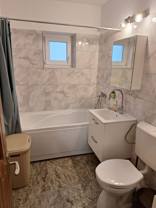 Apartament 2 camere de inchiriat