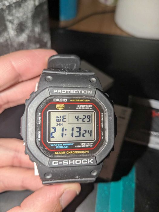 Casio Gshock GW M5600часовник