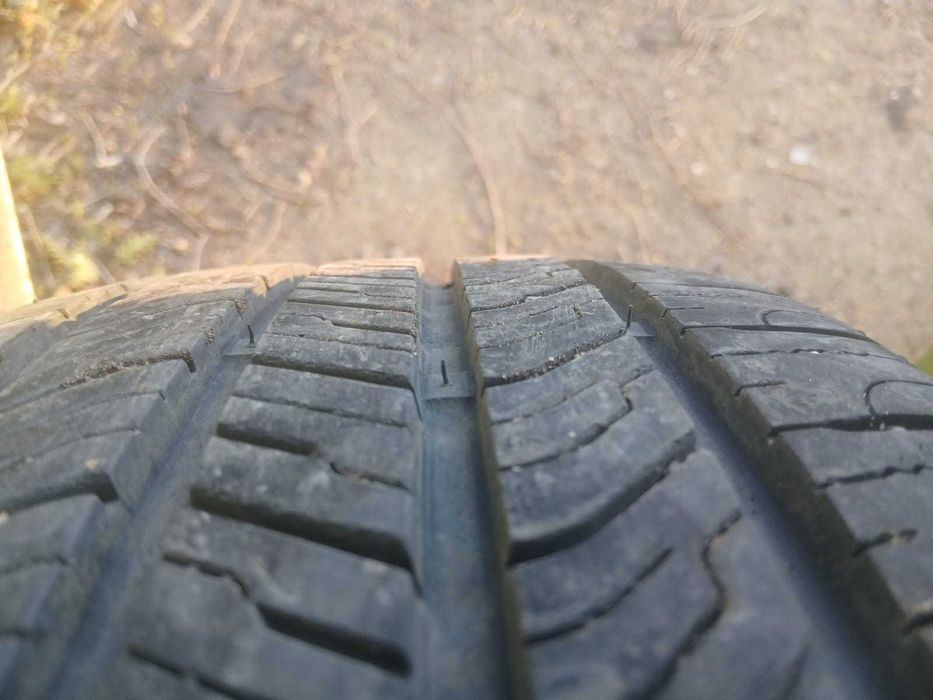 Покрышка 215/55 R17