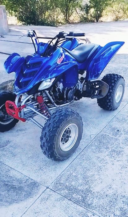 Vând ATV YAMAHA Raptor 700