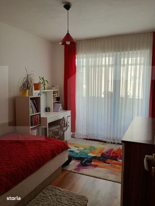 Apartament cu 3 camere, 72 mp, Simeria