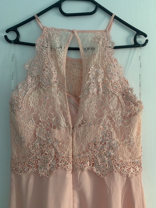 Официална рокля