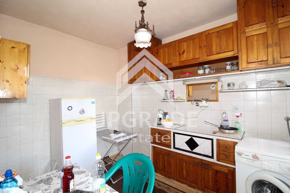 Продава се Многостаен апартамент в Чепеларе - 140 кв.м за 536 €/кв.м - Снимка #4