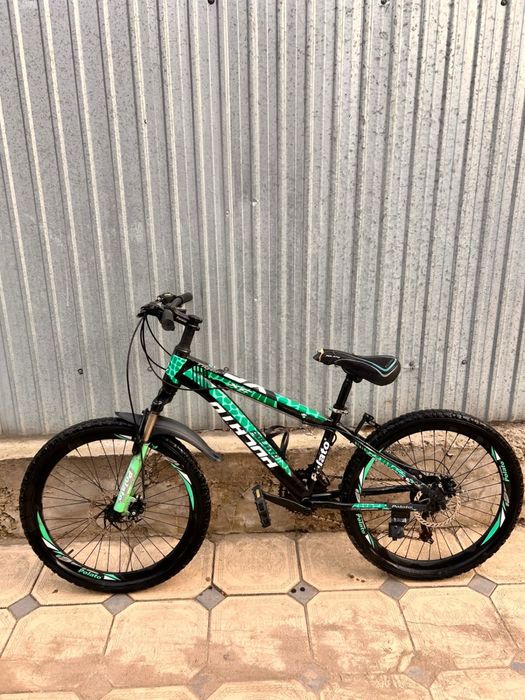 продам велик велосипед Polato