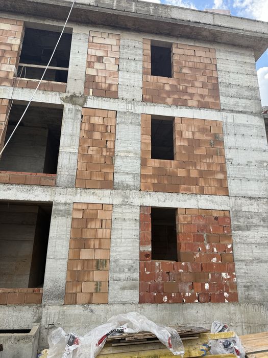 Продава се Двустаен апартамент в Варна, Виница - 64 кв.м за 1600 €/кв.м - Снимка #3