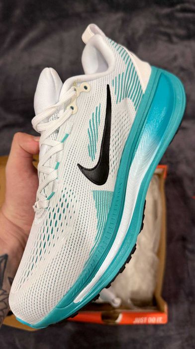 Nike Vomero кроссовки