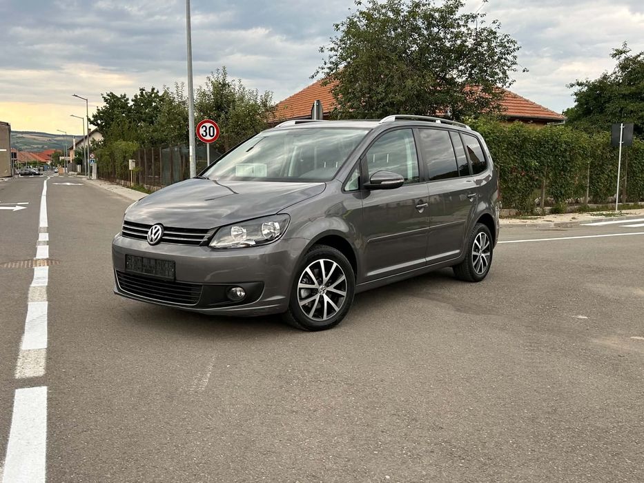 VOLKSWAGEN Touran 2011 — imagine 5