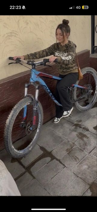 Срочно продам Giant Рейн