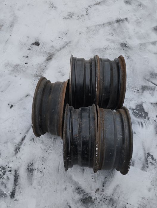 Диски р15 мерседес 190 продаются