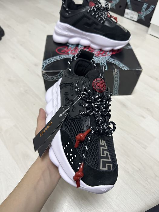 Versace Chain Reaction