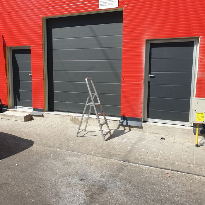 Usi de garaj si automatizari Neamt