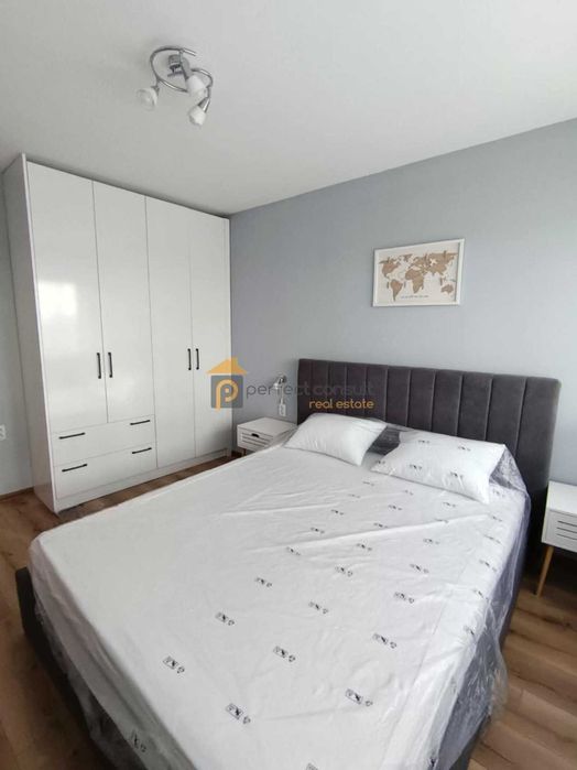 Продава се Двустаен апартамент в Пловдив, Център - 65 кв.м за 2385 €/кв.м - Снимка #6