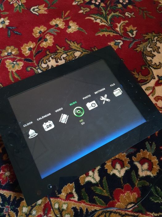 Vând rama foto cu ceas