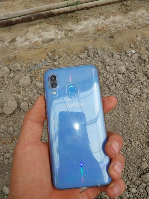 Samsung A40 idial
