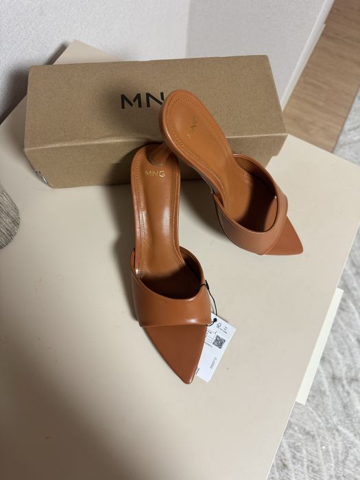 Босоножки мюли mango