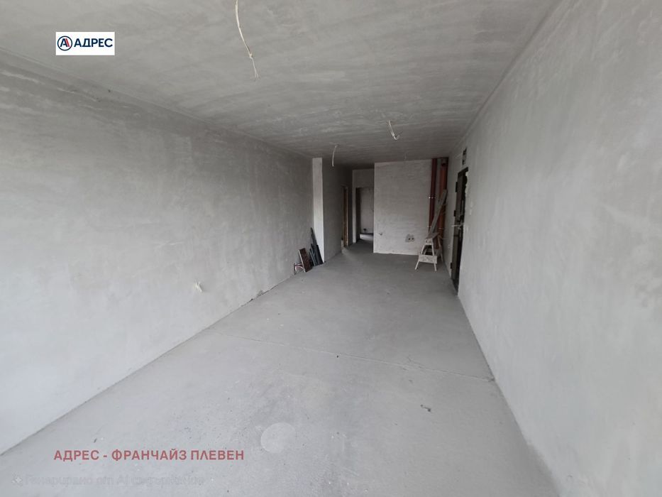 Продава се Тристаен апартамент в Плевен, Идеален център - 103 кв.м за 1350 €/кв.м - Снимка #2