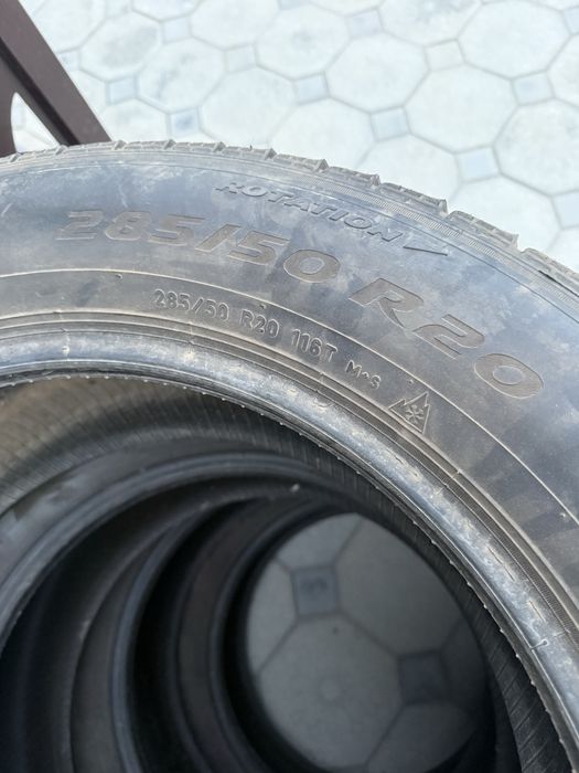 Продам автошины на LX 570