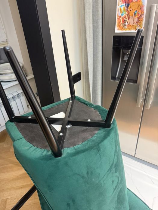 Продам стулья срочно