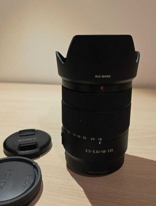 Obiectiv foto Sony 18-135mm F3.5-5.6, OSS, montură Sony-E
