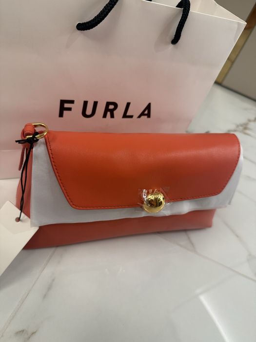 Дамска чанта FURLA