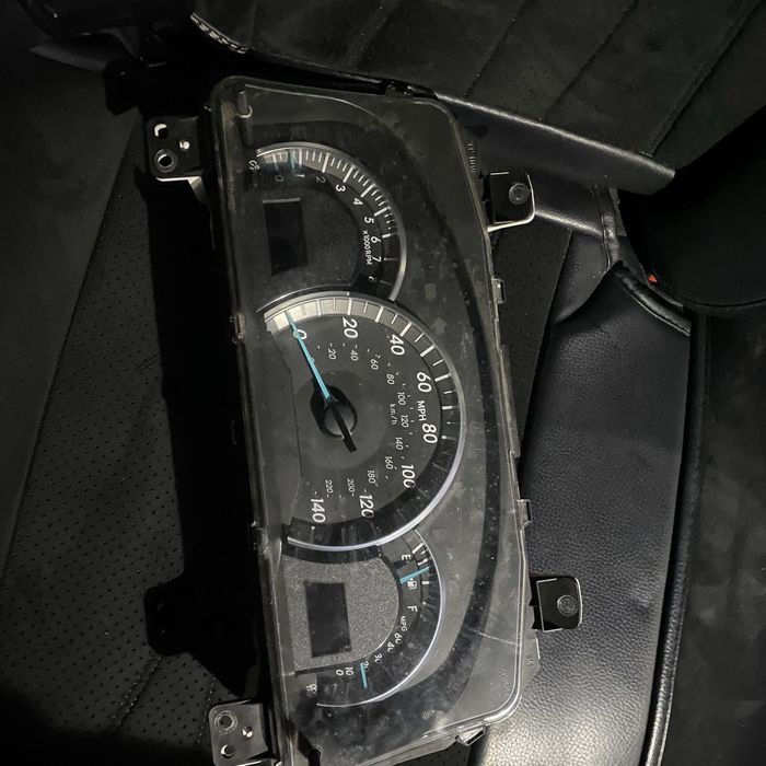 Камри 50 щиток продам