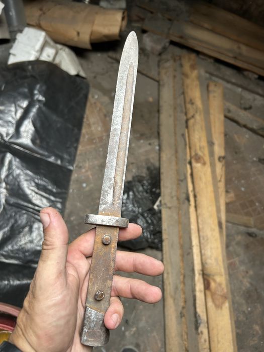 Щик,          Нож