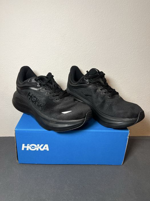 Hoka Bondi 9 All Black 44 2/3