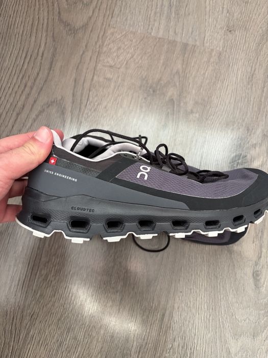 ON Cloud Cloudvista  Waterproof 40