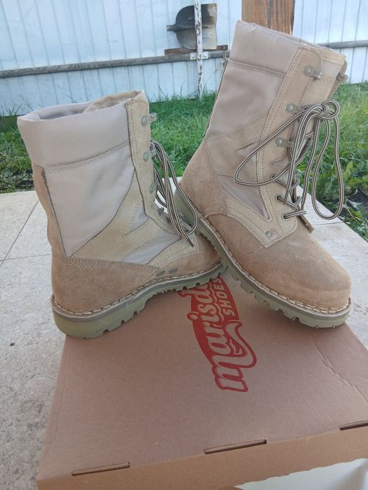 Bocanci militari,marimea 26,5.Nou