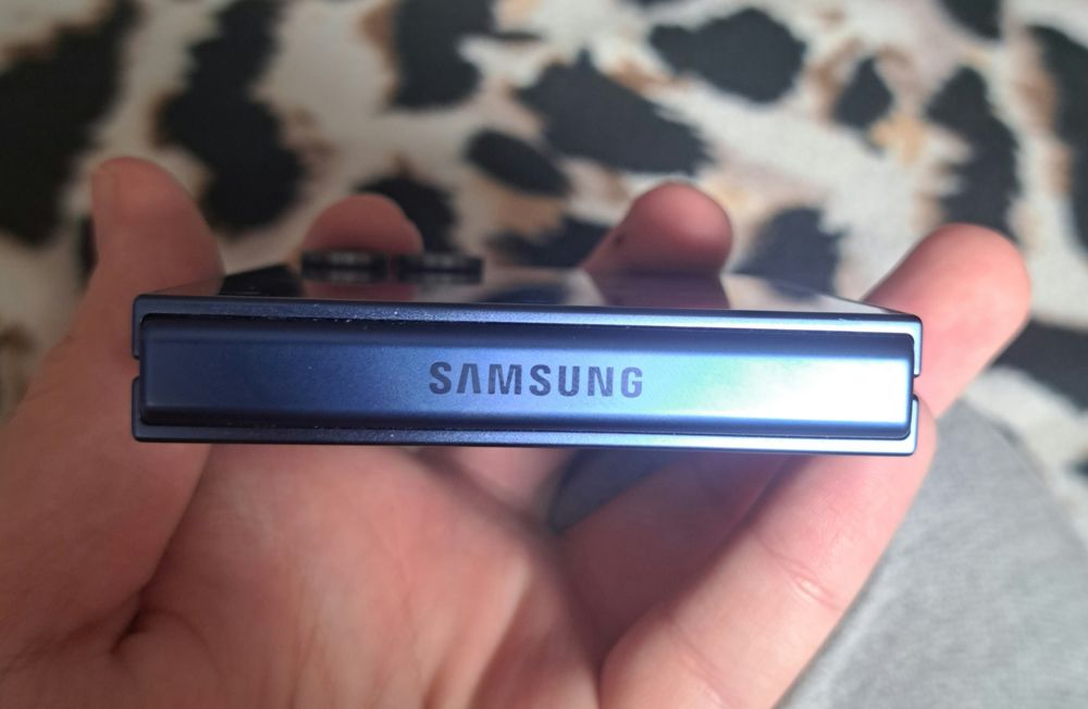 Samsung Galaxy Z Flip 7 512gb 12gb ram