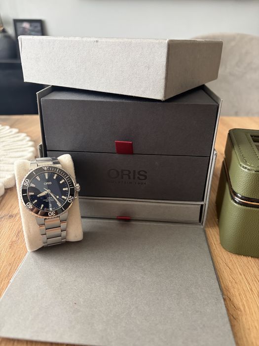 ORIS Aquis Date Automatic 39.5 mm – Blue Dial – Full Set