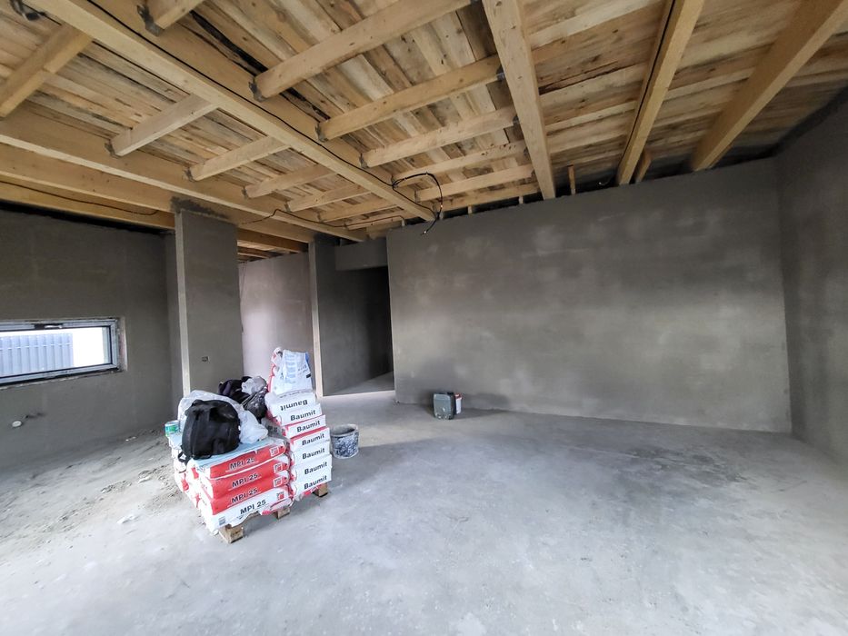 Tencuiala mecanizata