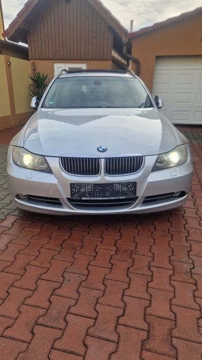 BMW 330d 2006 navi mare/ piele/ panoramic/ încălzire în scaune