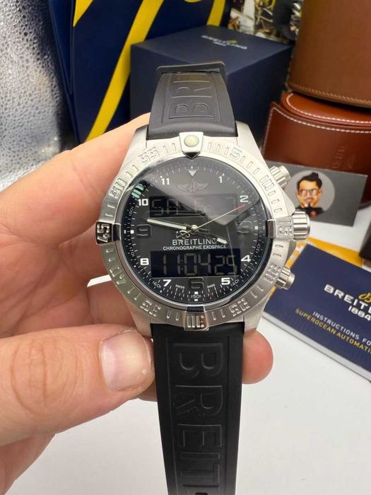 breitling avenger колекция B