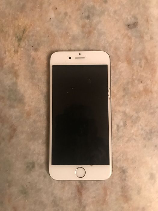 IPhone 6 64 Gb сребърен