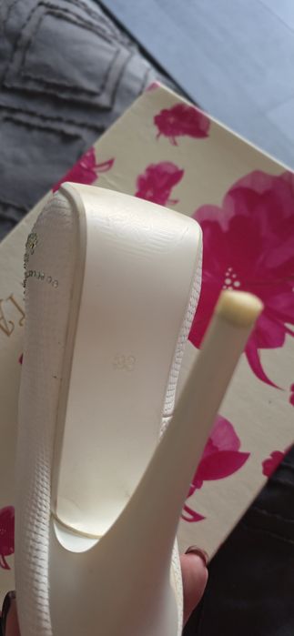 Свадебные туфли 33р и 34 р