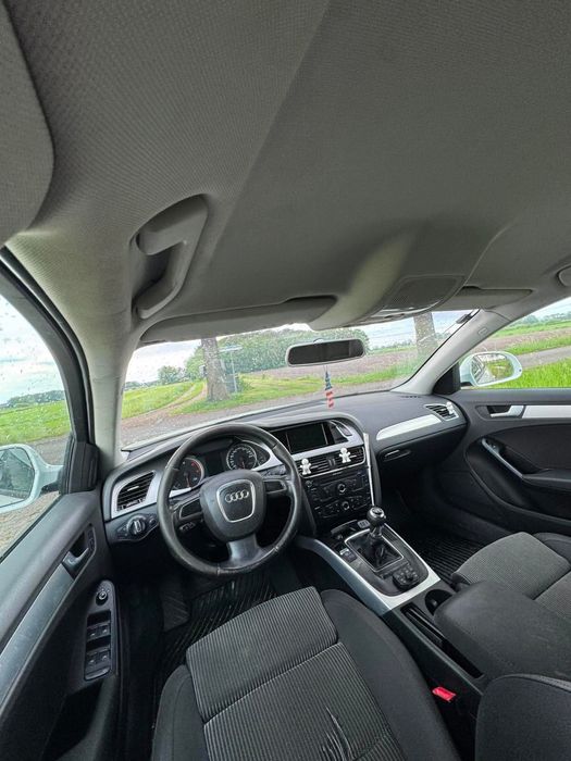 Vand/Schimb Audi a4 b8