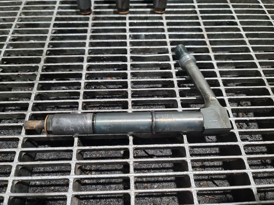 Injector Nissan Navara D22 2.5 Diesel 1998 - 2004 133CP YD25DDTI Euro3 (1347) Diesel ...