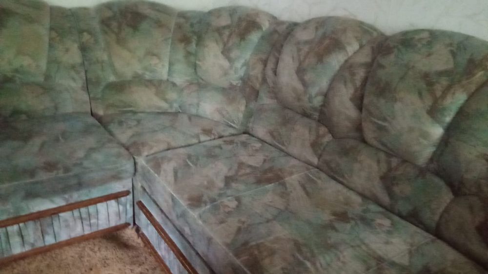 Продам мягкий уголок