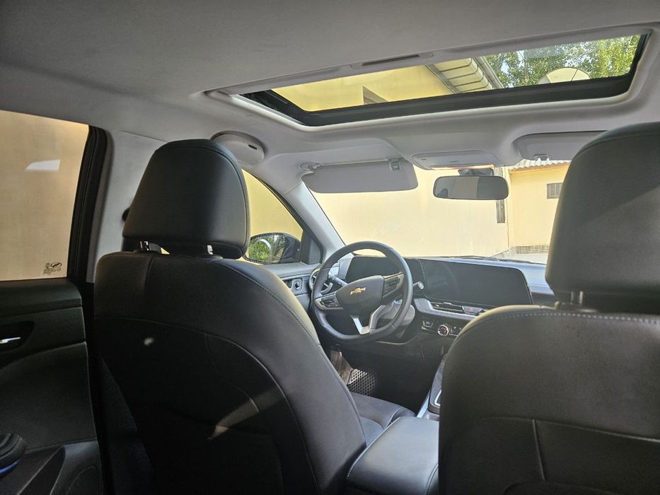 Monza 1.3 atmosferni 2023 yil  qora rang