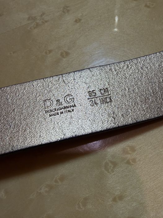 Ремень D&G, серьги, подвеска Swarovski