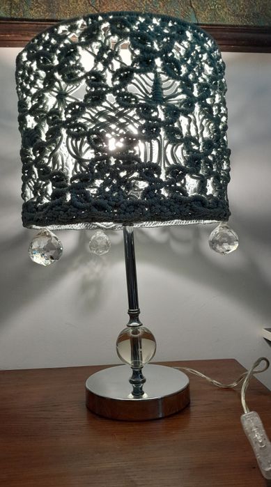 Настольная лампа ручной работы