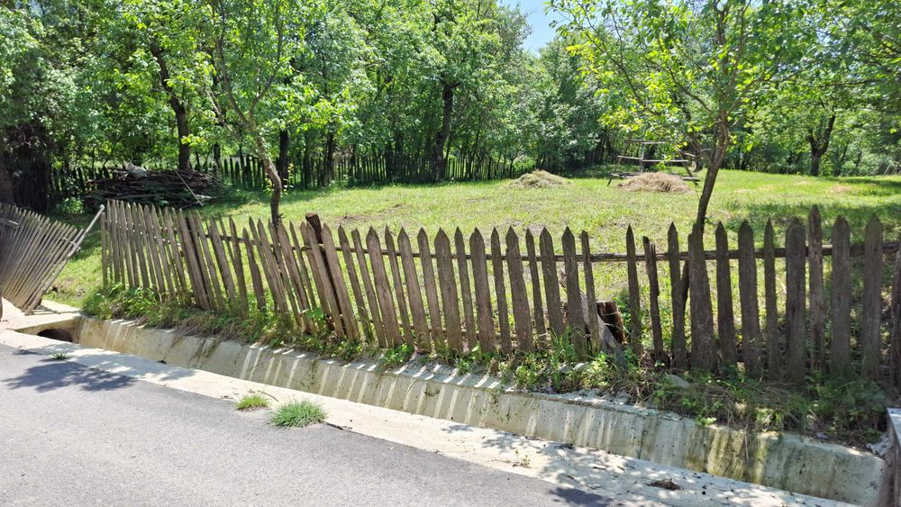 Teren intravilan 2244 m2, in Comuna Valea Doftanei, Sat Tesila