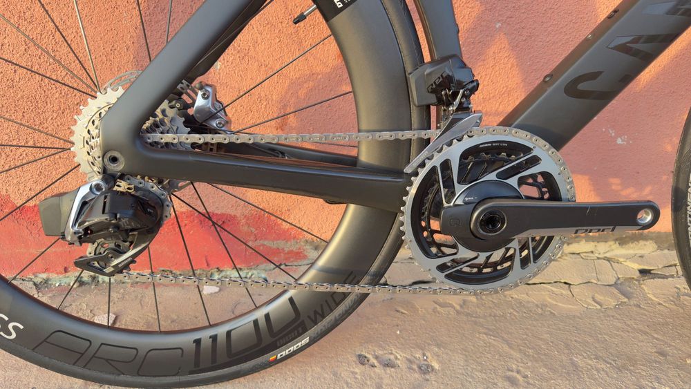 Canyon aeroad CFR Sram axs dt swiss