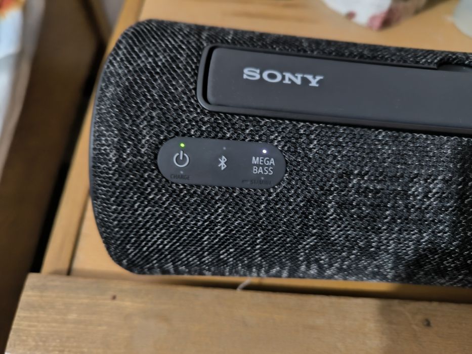 Boxa Sony SRS XG300 Super B vs JBL Harman kardon ass