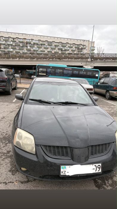 Машина мистубиси