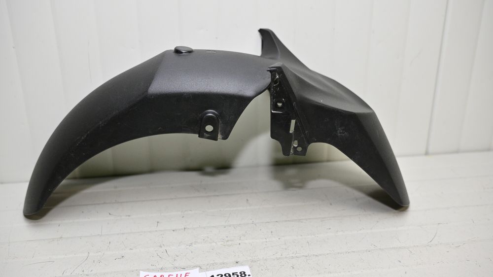 Aripa Aparatoara Noroi Roata Fata Yamaha X-MAX 125 / 300 2018 - 2022