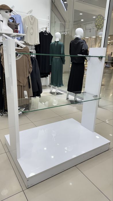 Полка для магазина