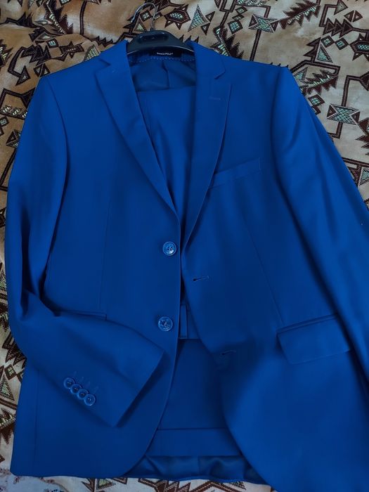 Продам костюм мужской